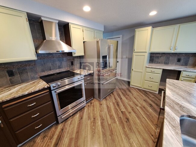 Building Photo - !!MOVE-IN SPECIAL- 50% OFF 1ST FULL MONTH RENT!!  Beautiful 3 Bedroom, 2 Bath in Lacey!