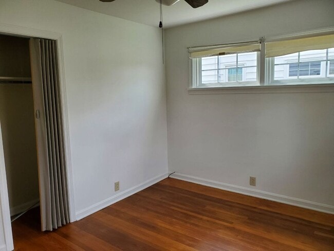 Building Photo - 2 Bedroom Single Family One Level Home