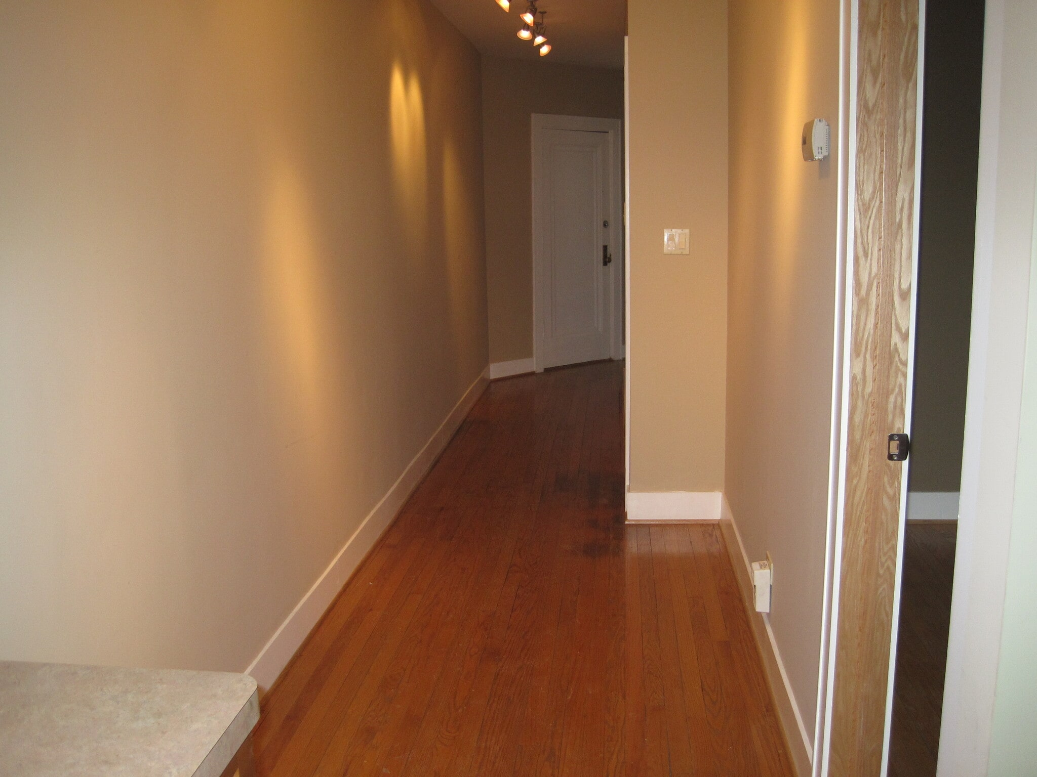 Hall looking rom Kitchen - 2937 N Dawson Ave