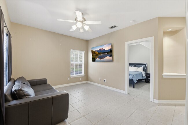 Building Photo - 7932 Stoneyway Dr