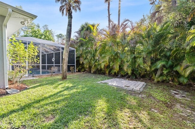 Building Photo - 3730 Crandon Rd