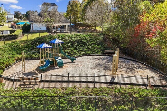 Building Photo - 3751 Roxfield Dr NE