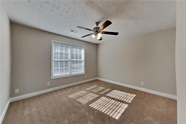 Building Photo - 537 Paper Ridge Ln