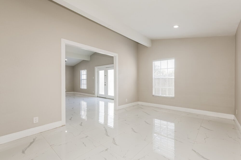 Building Photo - 1735 Tarah Trace Dr