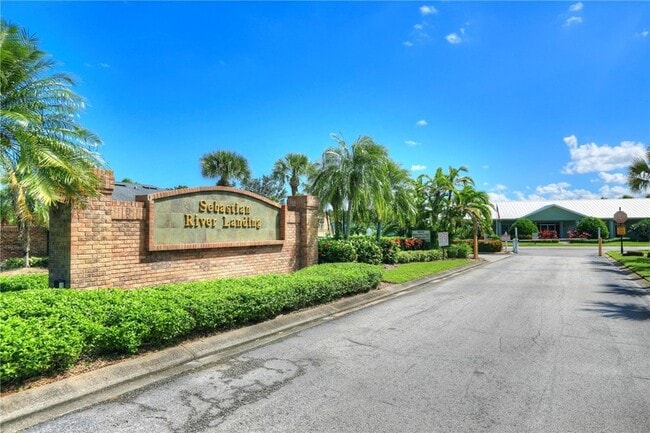 Building Photo - 113 Drake Way