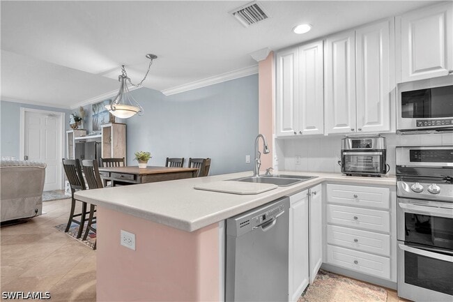 Building Photo - 14706 Escalante Way