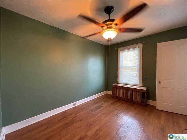 Building Photo - 735 2nd Ave