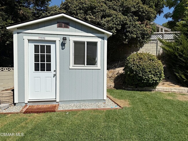 Building Photo - 2257 Hood Dr
