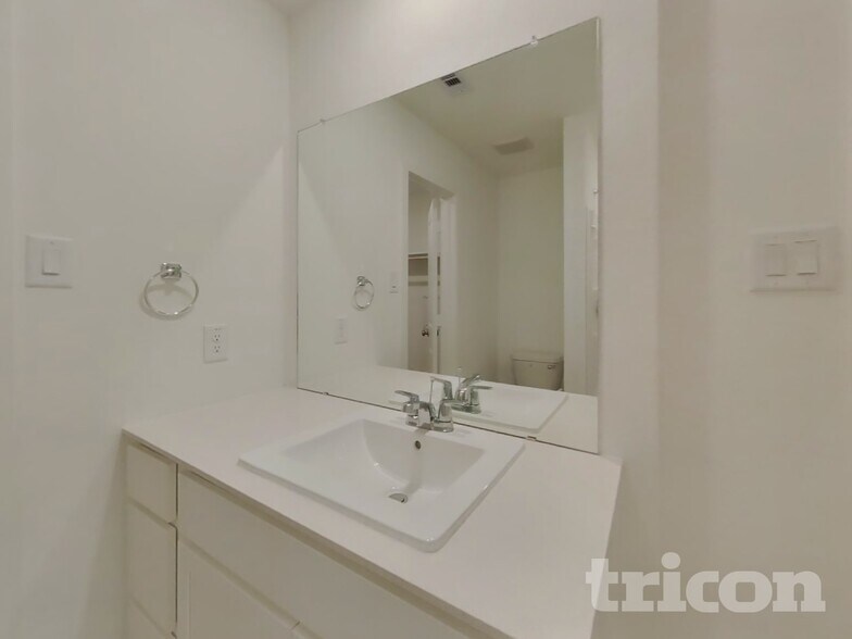 Building Photo - 1734 Serenity Moon Dr