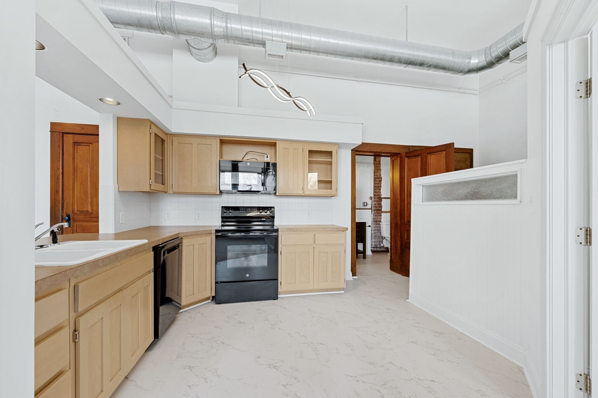 Building Photo - 249 N Athenian Ave