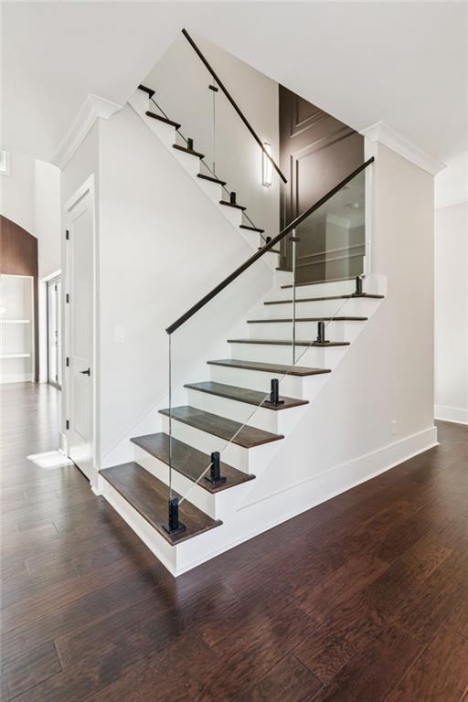 Building Photo - 115 Thome Dr