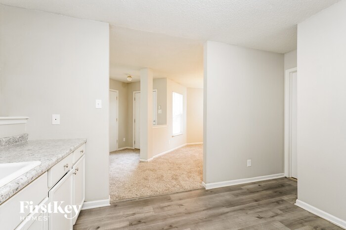 Building Photo - 2732 Redland Ln