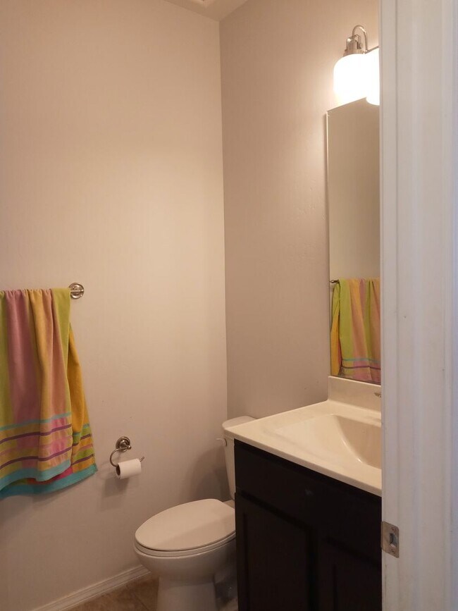 Building Photo - FOUR BEDROOM-SINGLE STORY-RIO RANCHO