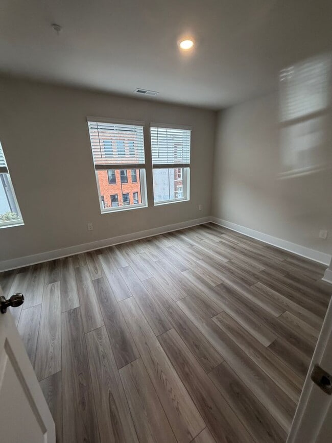 Building Photo - Newly Constructed 3bed/3.5 bath townhome available in fall!