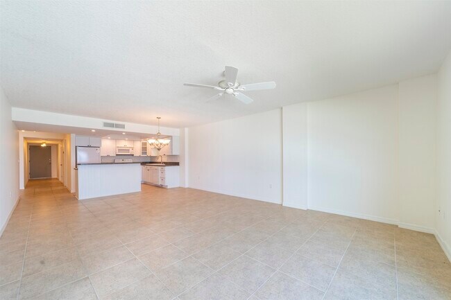 Building Photo - 8090 A1A S