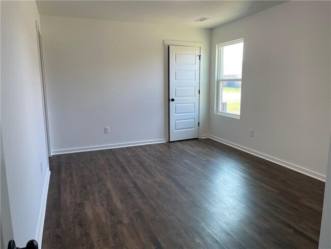 Building Photo - 900 S Green Heron Ln