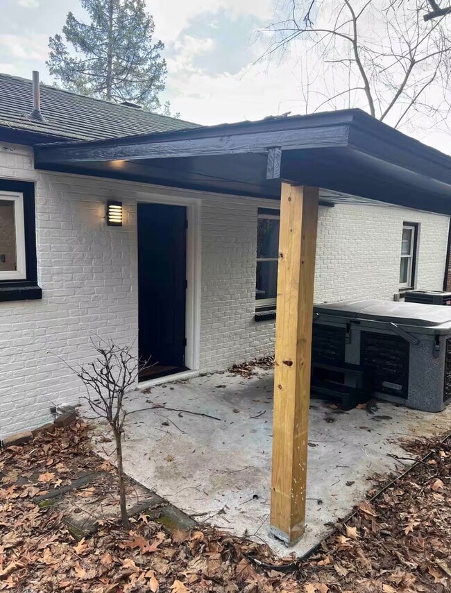 Building Photo - 6523 Jackson St