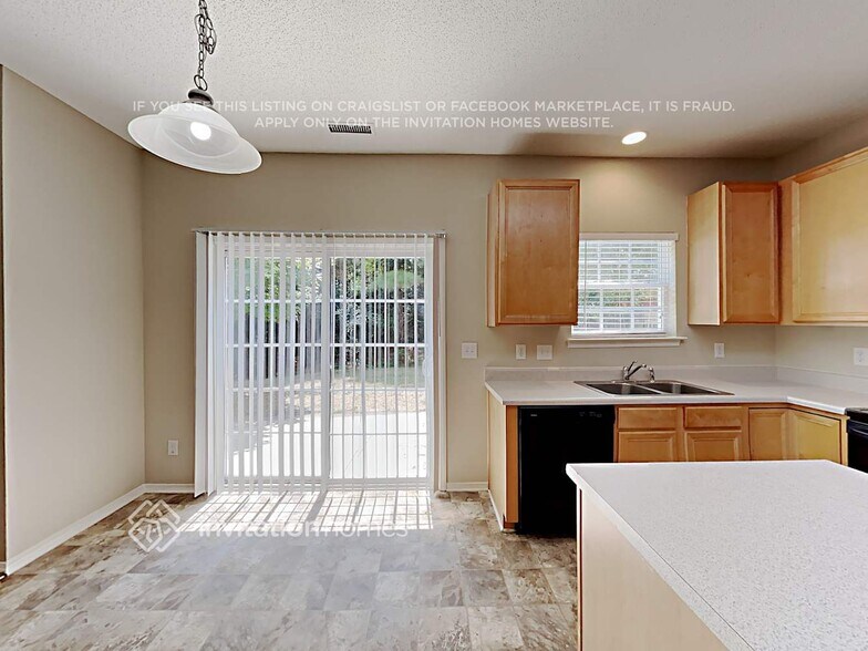 Building Photo - 5324 Seaspray Ln