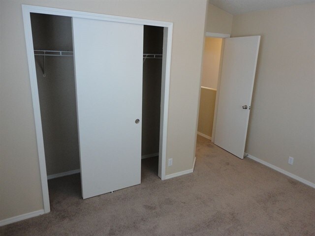 Building Photo - 4712 Whippet Court NE