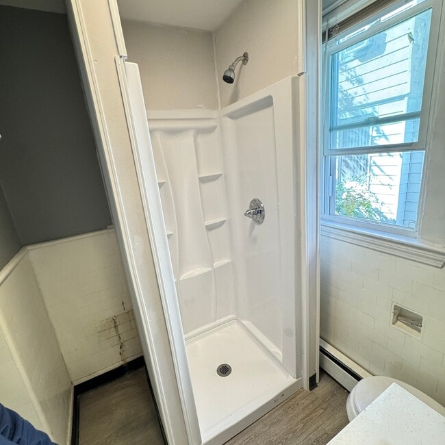 Building Photo - 89 Beacon St