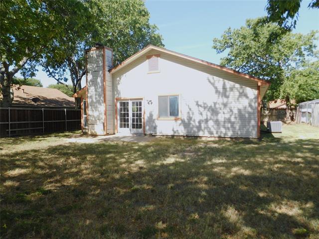 Building Photo - 404 Pace Dr