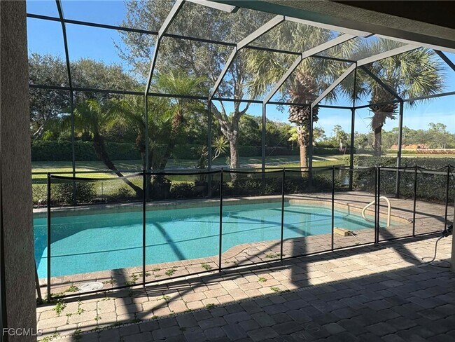 Building Photo - 10559 Yorkstone Dr