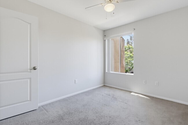 Building Photo - 3454 Castle Glen Dr