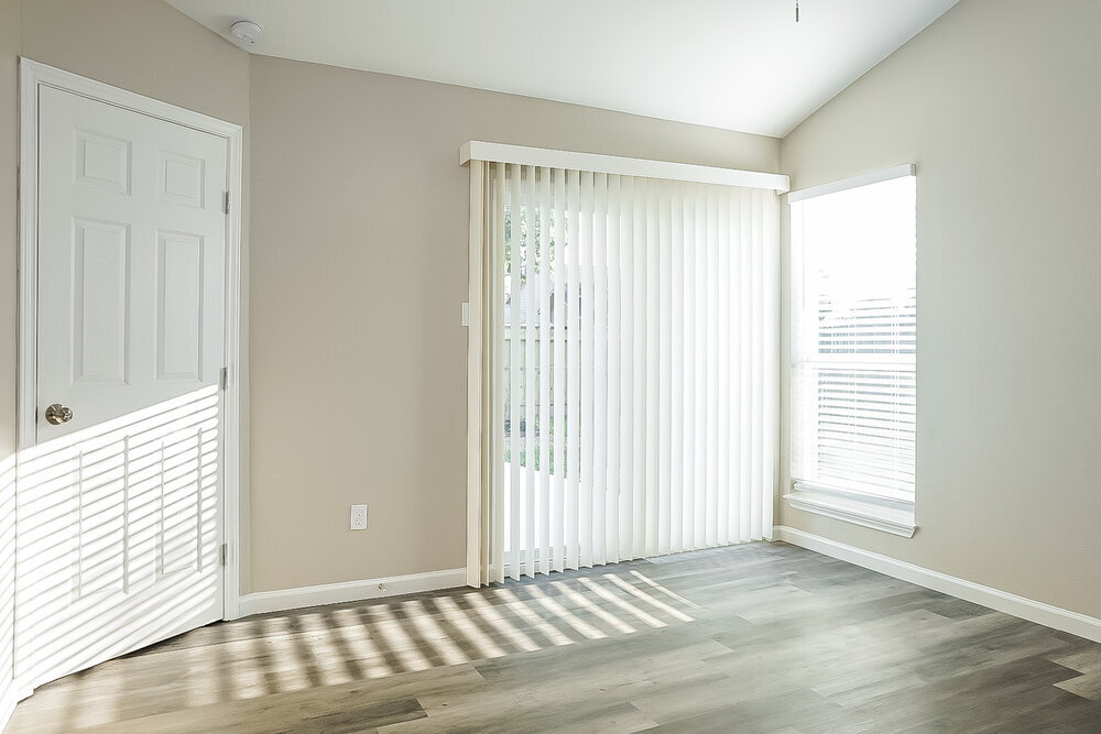 Building Photo - 10842 Riana Dr