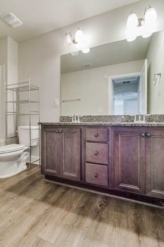 Building Photo - Stunning Two-Story Home with 4 Bedrooms, 2.5 Baths, and an Upstairs Living Room!