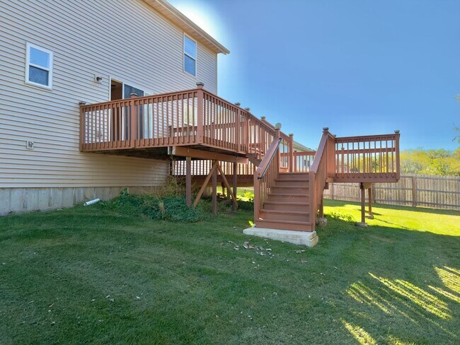 Building Photo - 11427 Valerian Way