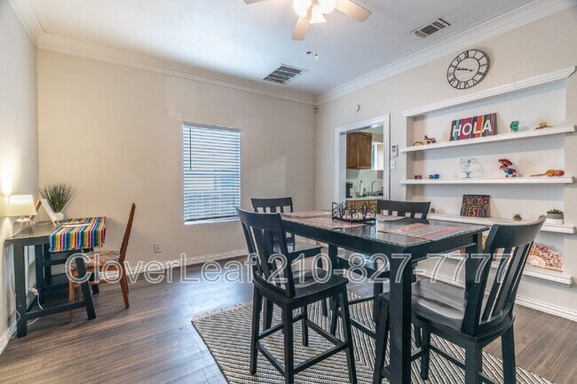 Building Photo - 1317 W French Pl