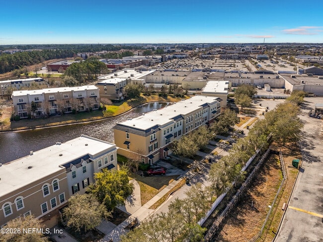 Building Photo - 4320 Ellipse Dr