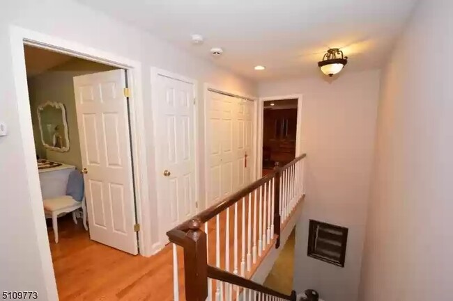 Building Photo - 24 Stryker Ct