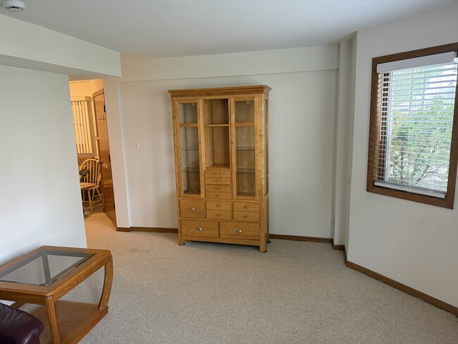 Building Photo - 2605 N 76th Ave
