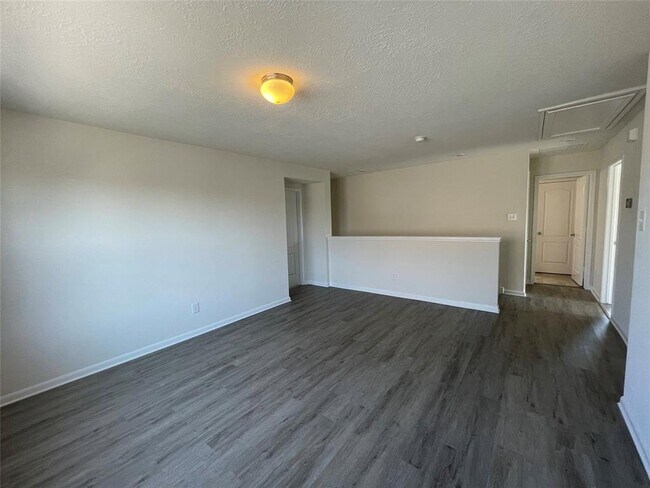 Building Photo - 13022 Mills Creek Meadow Dr