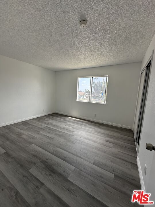 Building Photo - 1503 W 85th St