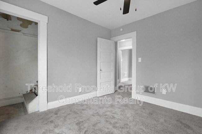 Building Photo - 67-69 South Terrace Avenue - 69