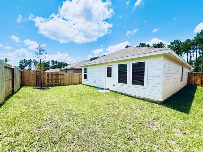 Building Photo - 3124 Twisted Myrtle Dr