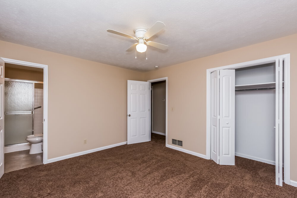 Building Photo - 7163 Bluebird Ln