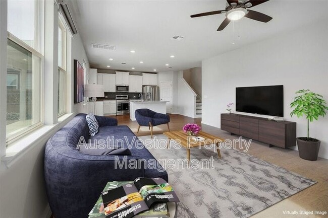 Building Photo - 15801 Crissom Ln