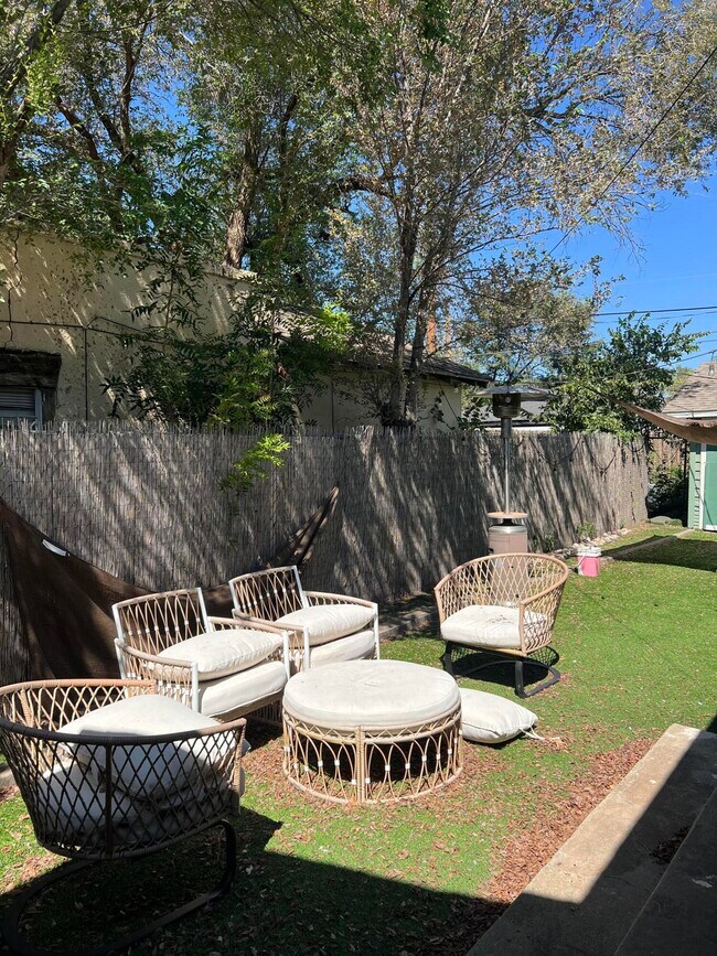 Building Photo - 2206 16th St