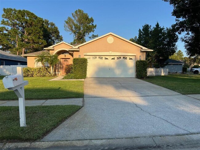 Primary Photo - 1413 Watermill Cir
