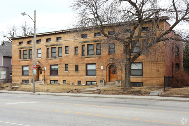 Building Photo - Anawim Housing