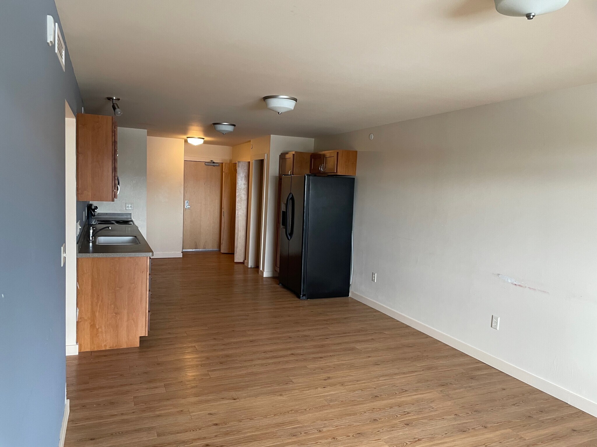 Building Photo - 228 S. Cottonwood unit 308 owned by PAC