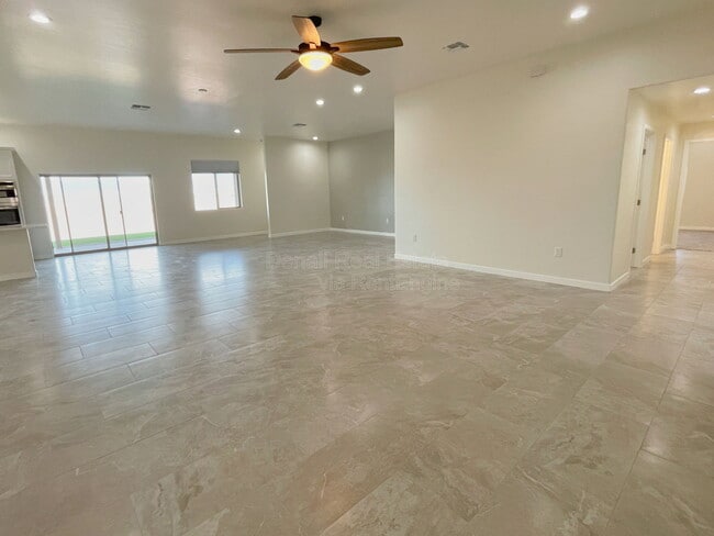 Building Photo - 14431 Wood Canyon Pl