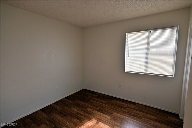 Building Photo - 1512 Chapel Cove Ct