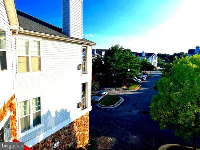 Building Photo - 7418 Hindon Cir