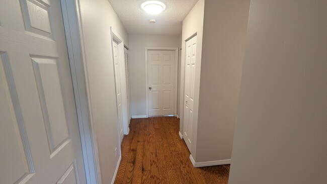 Building Photo - Luxury Gated Community Beautiful 3-Bedroom 2.5 Bath