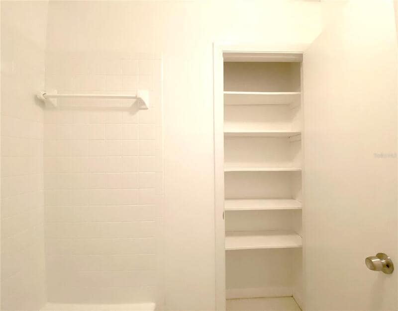 Building Photo - 2622 Lemon Tree Ln