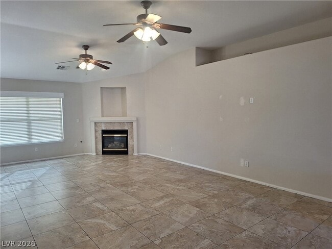 Building Photo - 9731 Drayton Ave